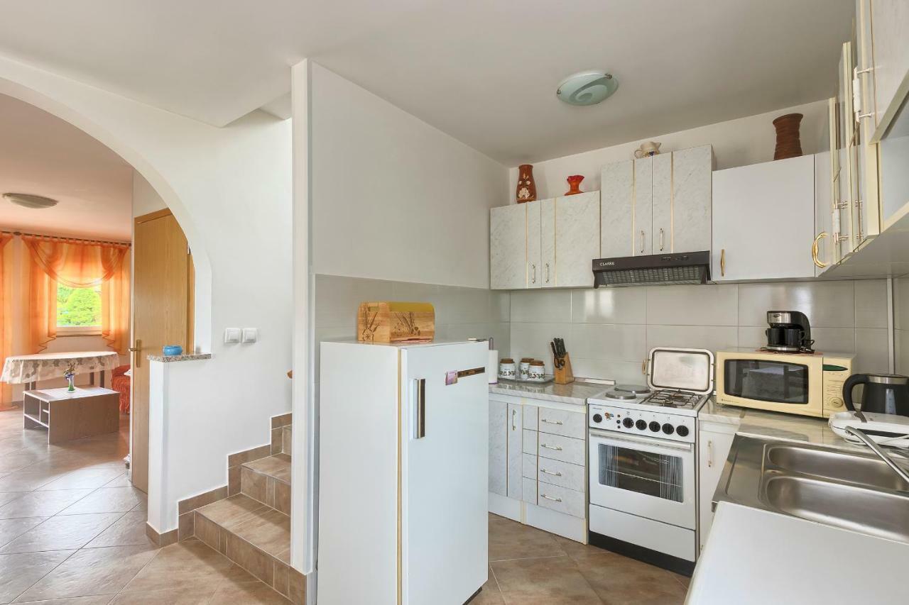 Haus Glavani Barban エクステリア 写真